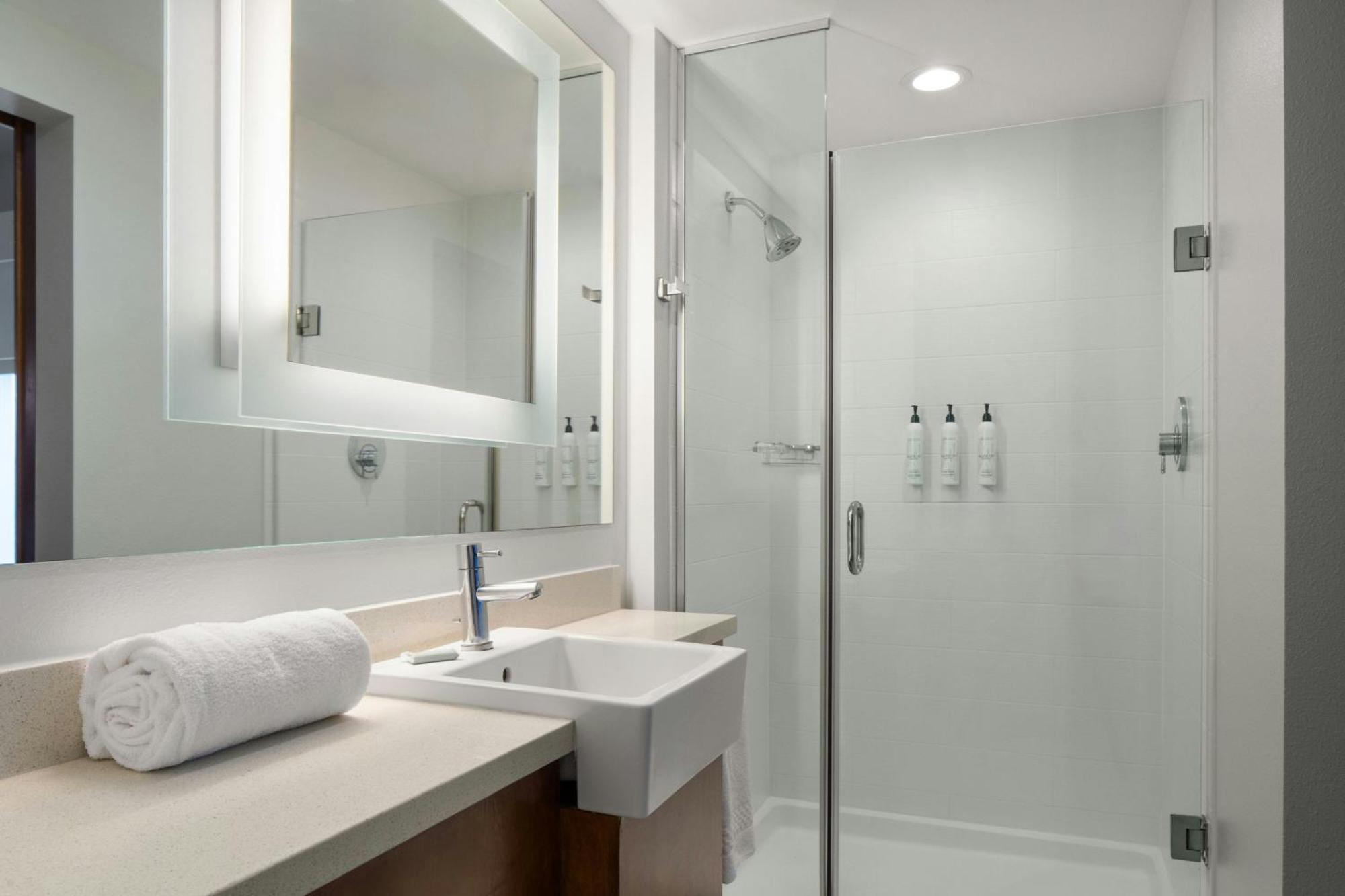 Springhill Suites By Marriott Charleston Mount Pleasant Exterior photo