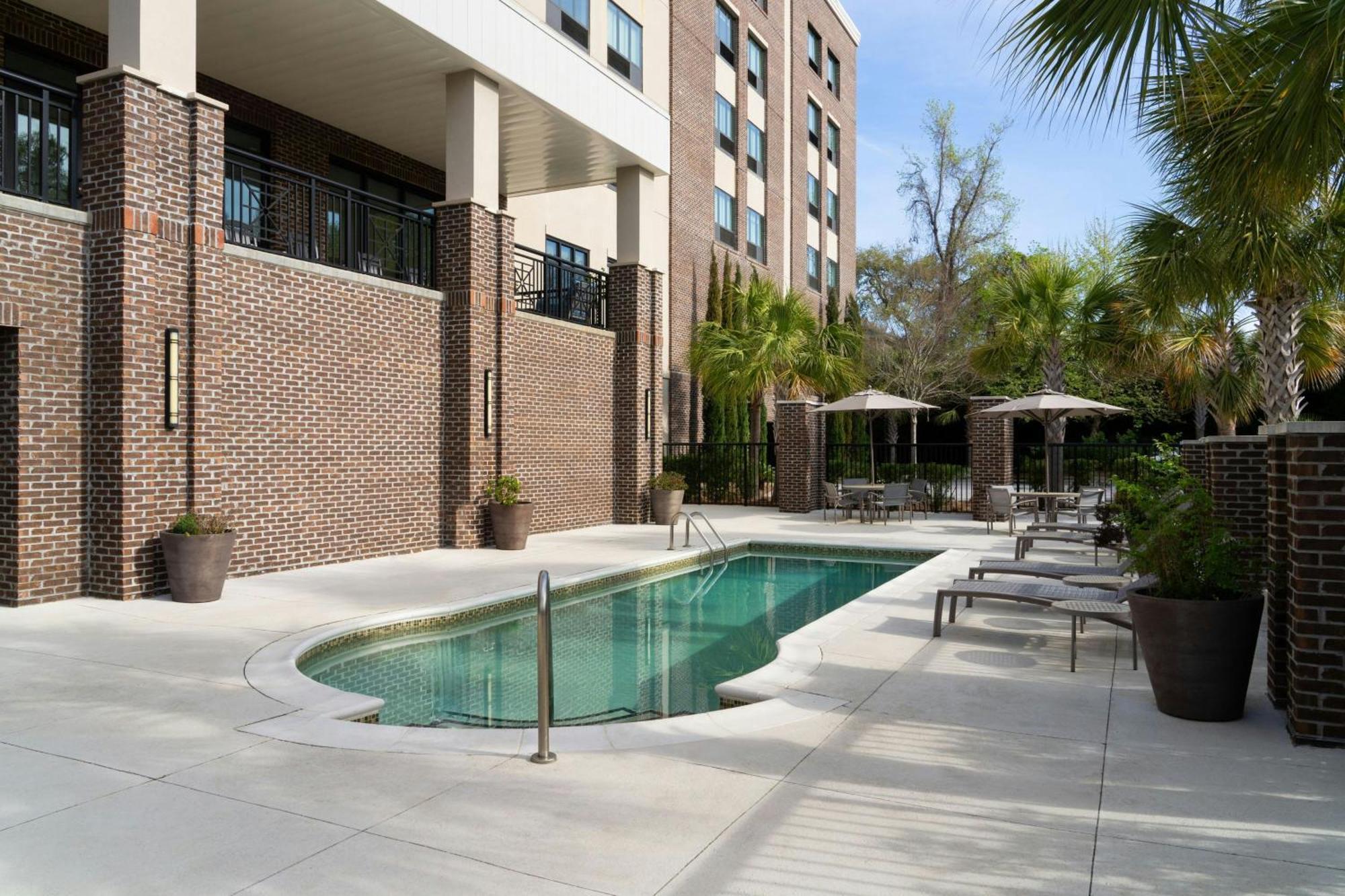 Springhill Suites By Marriott Charleston Mount Pleasant Exterior photo